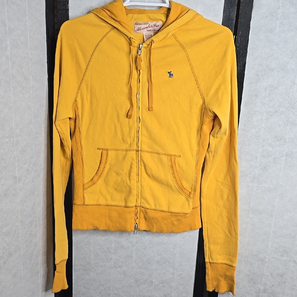 Abercrombie & Fitch Women's Yellow Hoodie